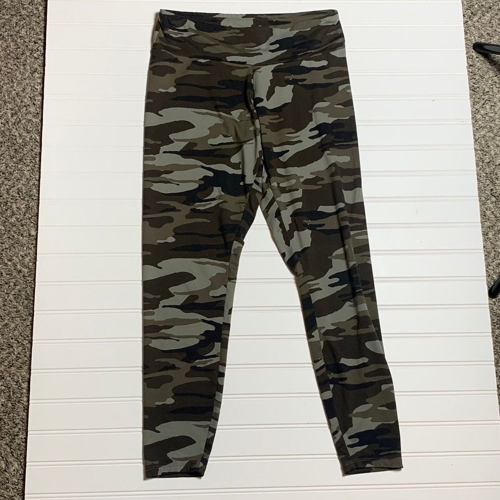 Express Womens Size M Camouflage Print High‎ Rise Leggings Athleisure